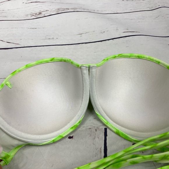 36C VS Green Bikini Top - Picture 7 of 7